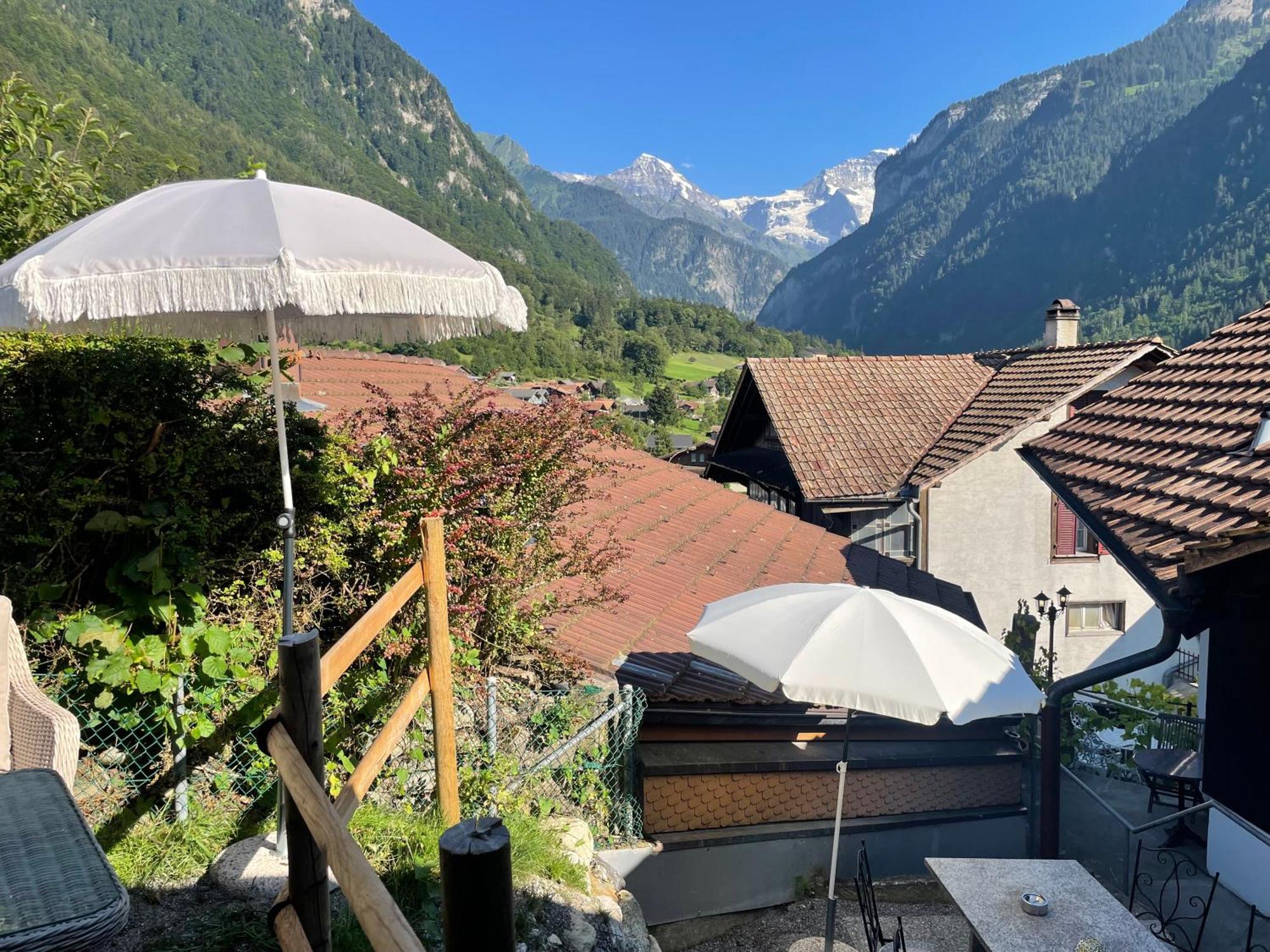 Charming Alpine Retreat By Apartments Capricorn Gsteigwiler Exterior photo